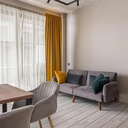Lofts & Rosegold Luxury In Elegant 1br With Balcony In Center ריגה