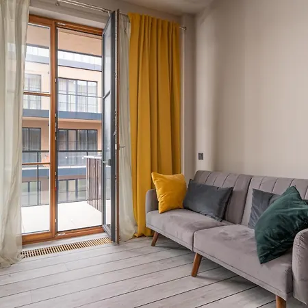 Lofts & Rosegold Luxury In Elegant 1br With Balcony In Center Appartement Riga