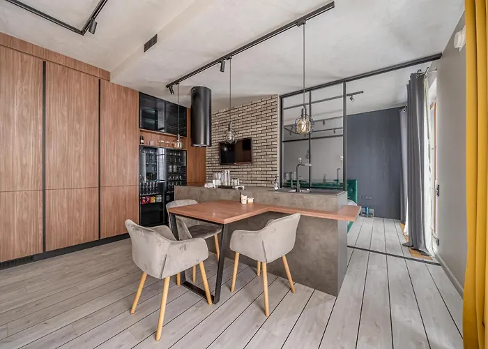 Dzīvoklis Lofts & Rosegold Luxury In Elegant 1br With Balcony In Center