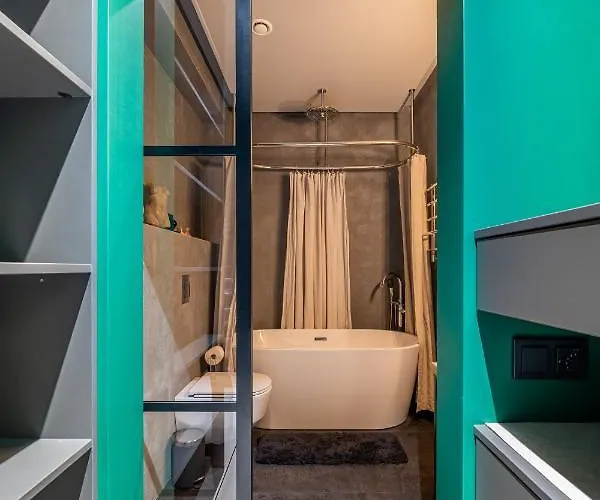 Апартаменты Lofts & Rosegold Luxury In Elegant 1br With Balcony In Center *