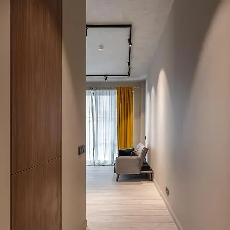 Lofts & Rosegold Luxury In Elegant 1br With Balcony In Center * Ρίγα