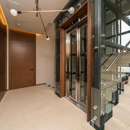 Appartement Lofts & Rosegold Luxury In Elegant 1br With Balcony In Center